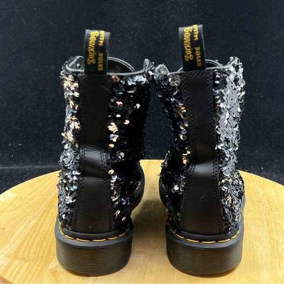 Dr. Martens Women's 1460 Pascal Seqn Black Fashion Boot Size 7 - Picture 6 of 10